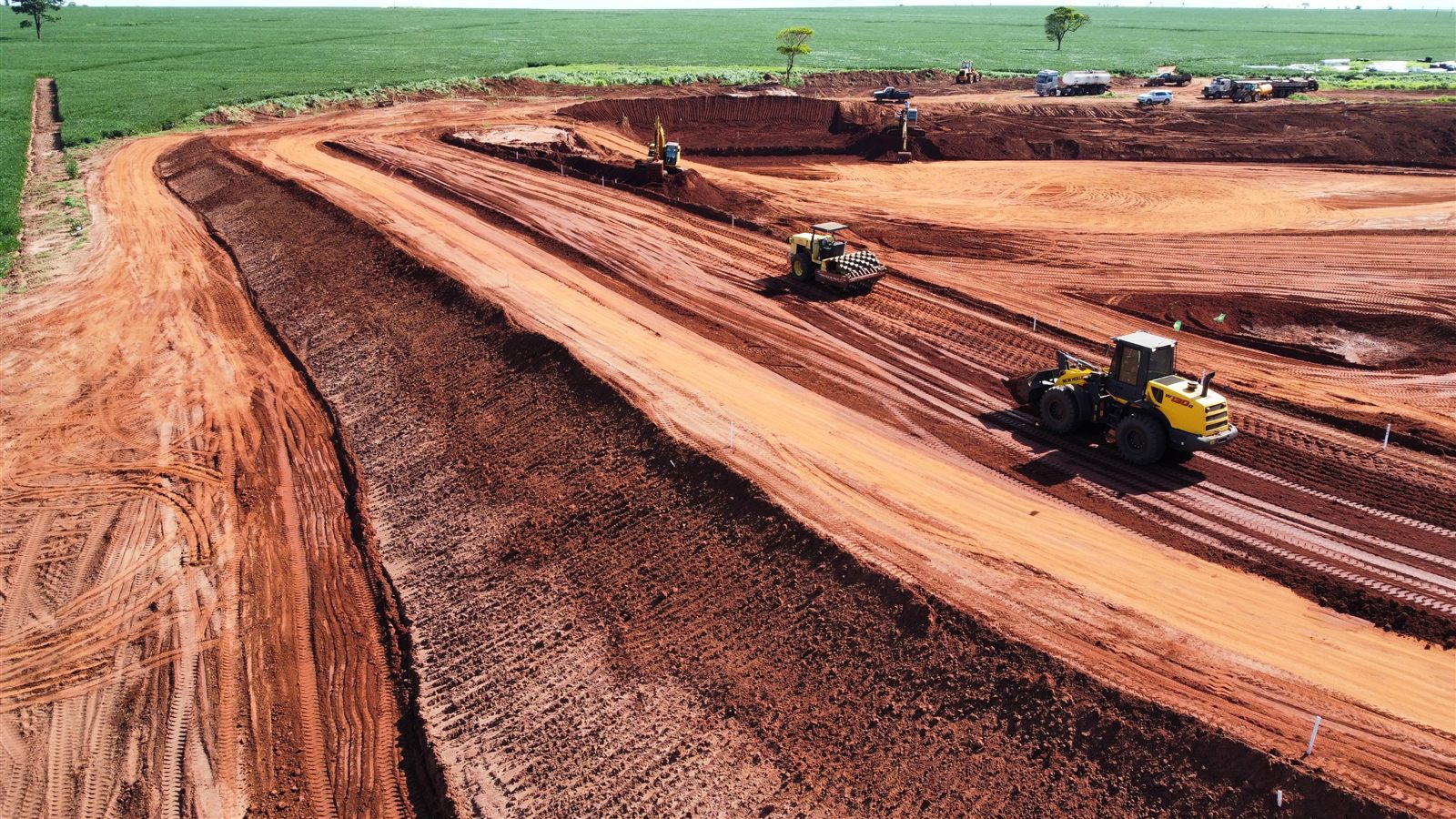 Reservatório de irrigação 2 na Fazenda Ouro Fino, executado pelo Grupo LG — foto 3
